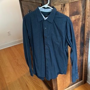 Van Heusen Classic Fit Long Sleeve Shirt Size Large 15/15.5